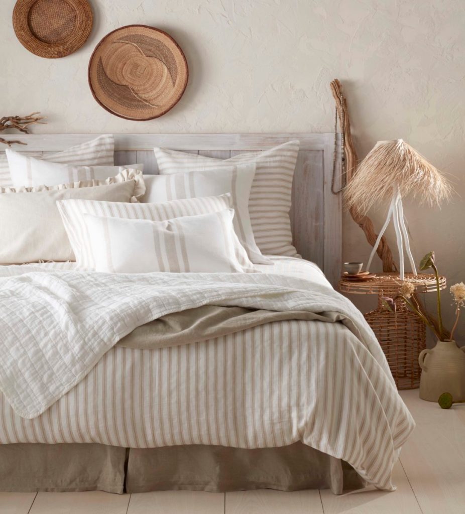cosy-cottage-bedroom-idea-cottage-bedroom-ideas-
