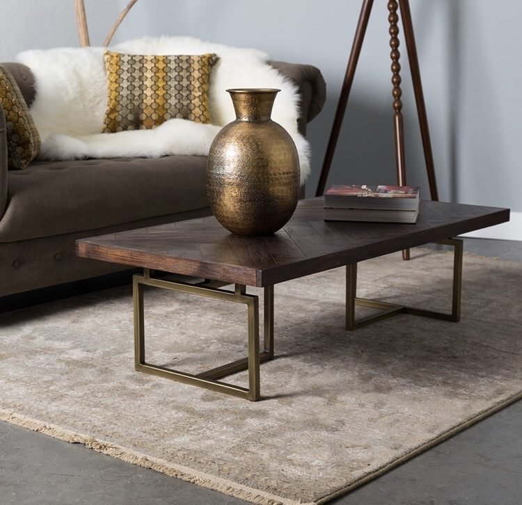 best living room colours - brown and gold 