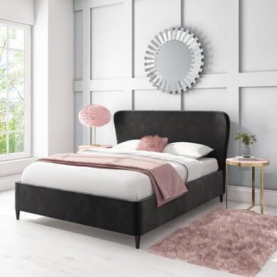 Modern grey and pink bedroom 