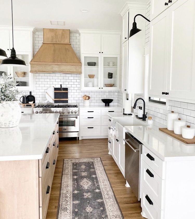 white and black kitchen design 