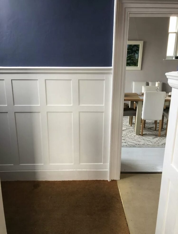 image of half wall panelling in the hallway