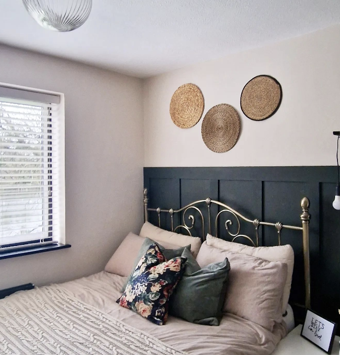 dark-blue-bedroom-panelling-behind-the-bed-panelling