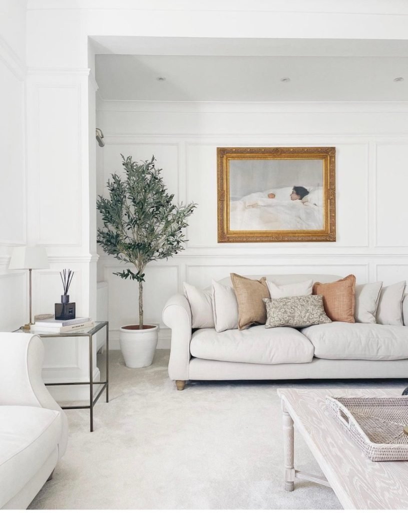 white living room wall panelling