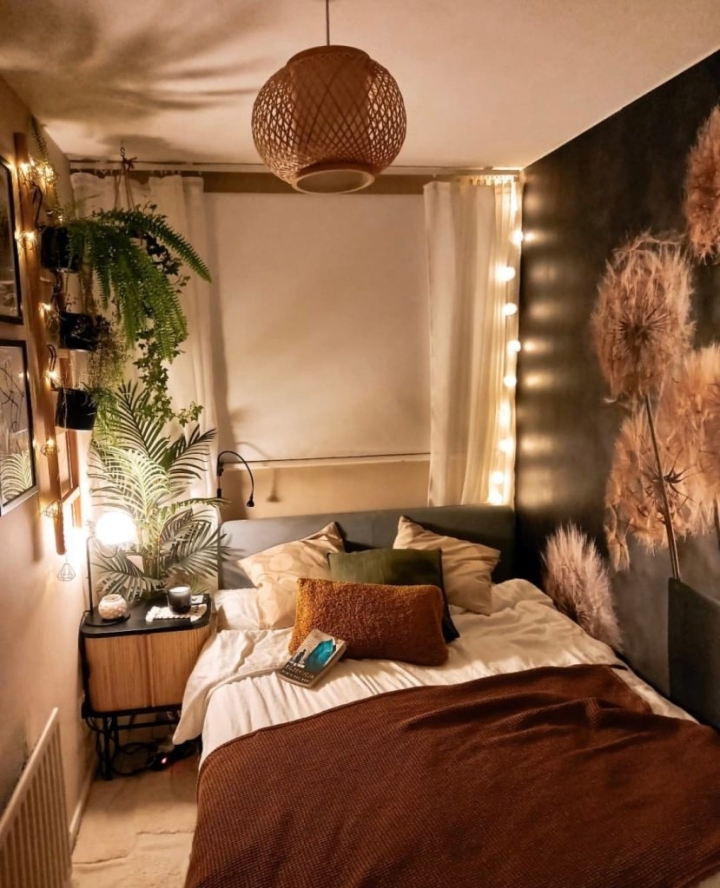 Clever ways to style your small bedroom (with images) - Style Your ...