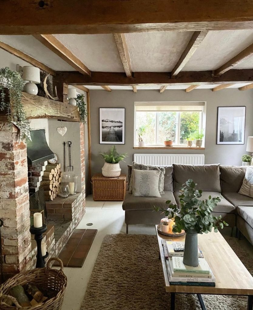 Use exposed brick and beams for maximum cottage core style 