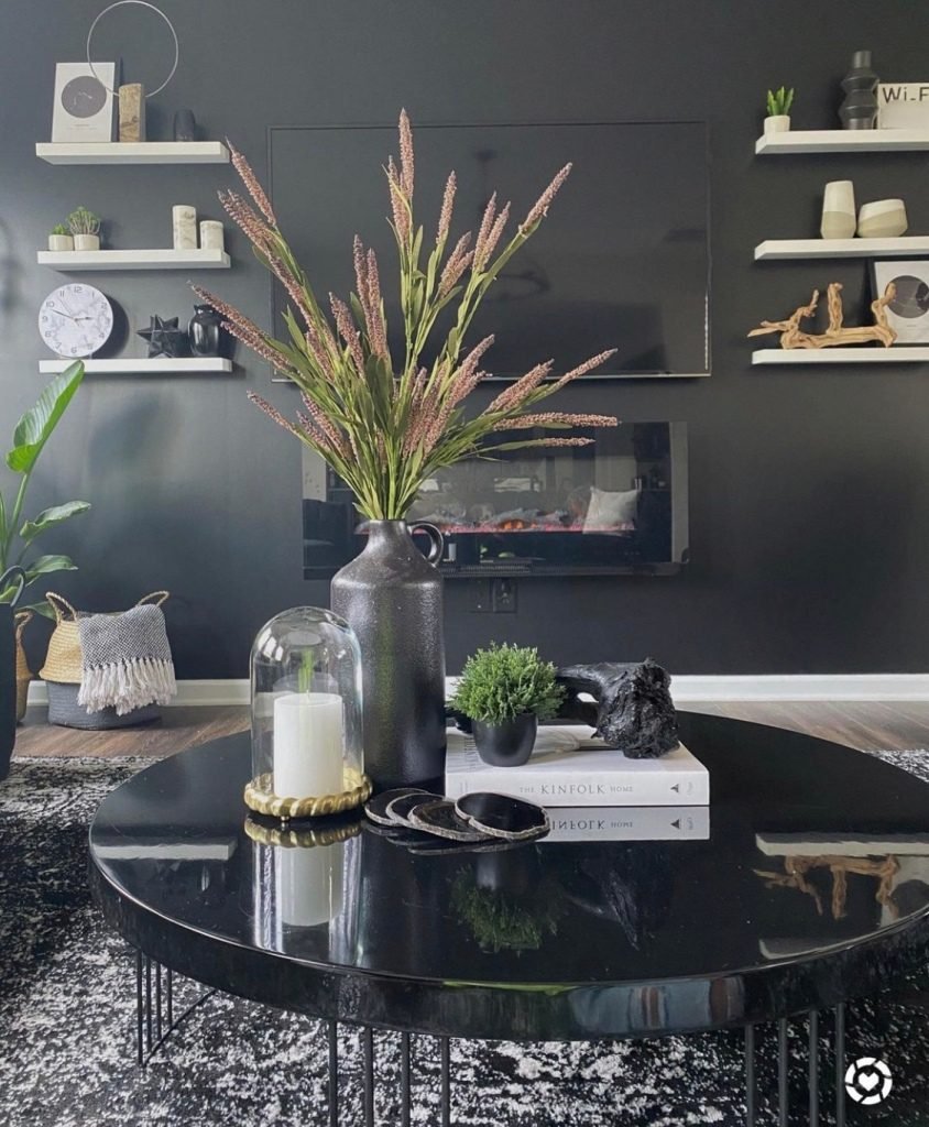 Black glossy living room ideas