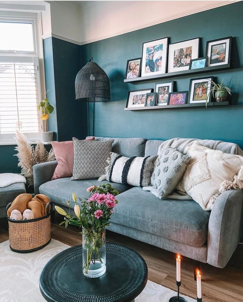blue living room idea