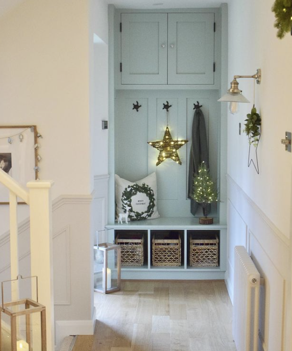 neutral-hallway-ideas-cream-and-white-hallway-7577191