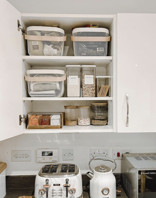 how-to-organise-a-kitchen-cupboard-organising