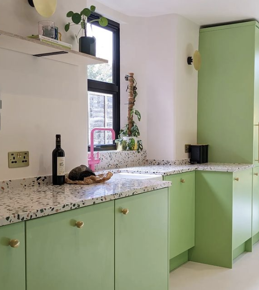 DIY Kitchen Project Ideas - colourful painted green kitchen