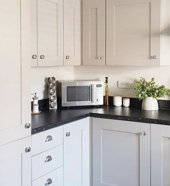 DIY Kitchen Project Ideas - white kitchen