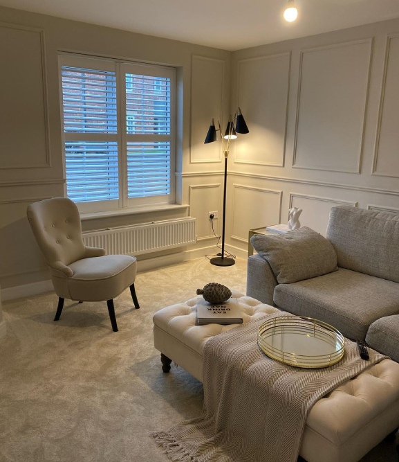 warm cream living room - dulux egyptian cotton paint