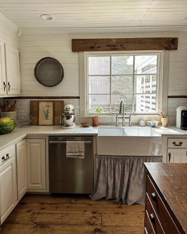 28 rustic kitchen ideas for one-off rural charm