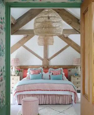 bedroom accent wall ideas thumbnail