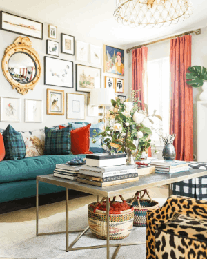 maximalist decor ideas for your living room - thumbnail