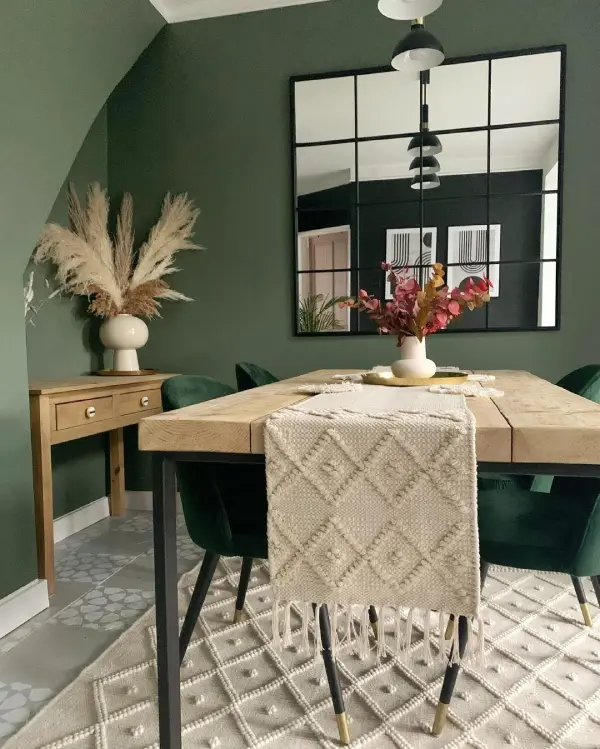 farrow and ball smoke green in the dining room