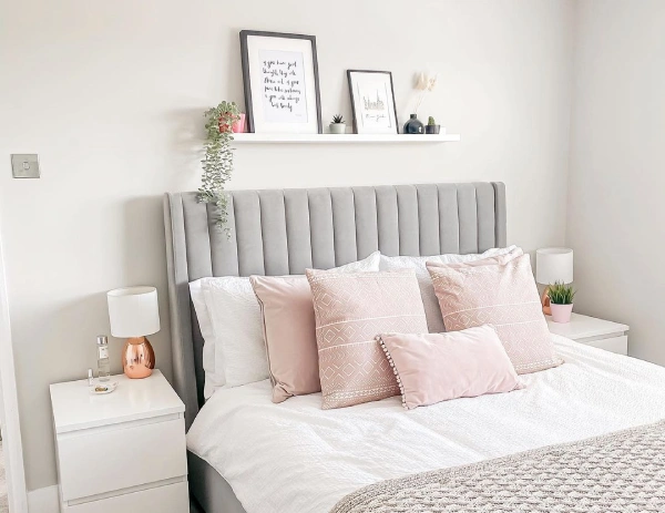 dulux pebble shore in the bedroom with pink and white decor