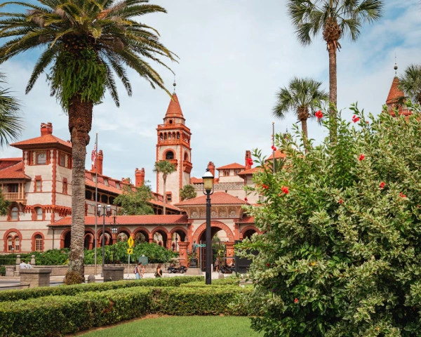 6 US Cities Known for Mediterranean-Style Architecture
